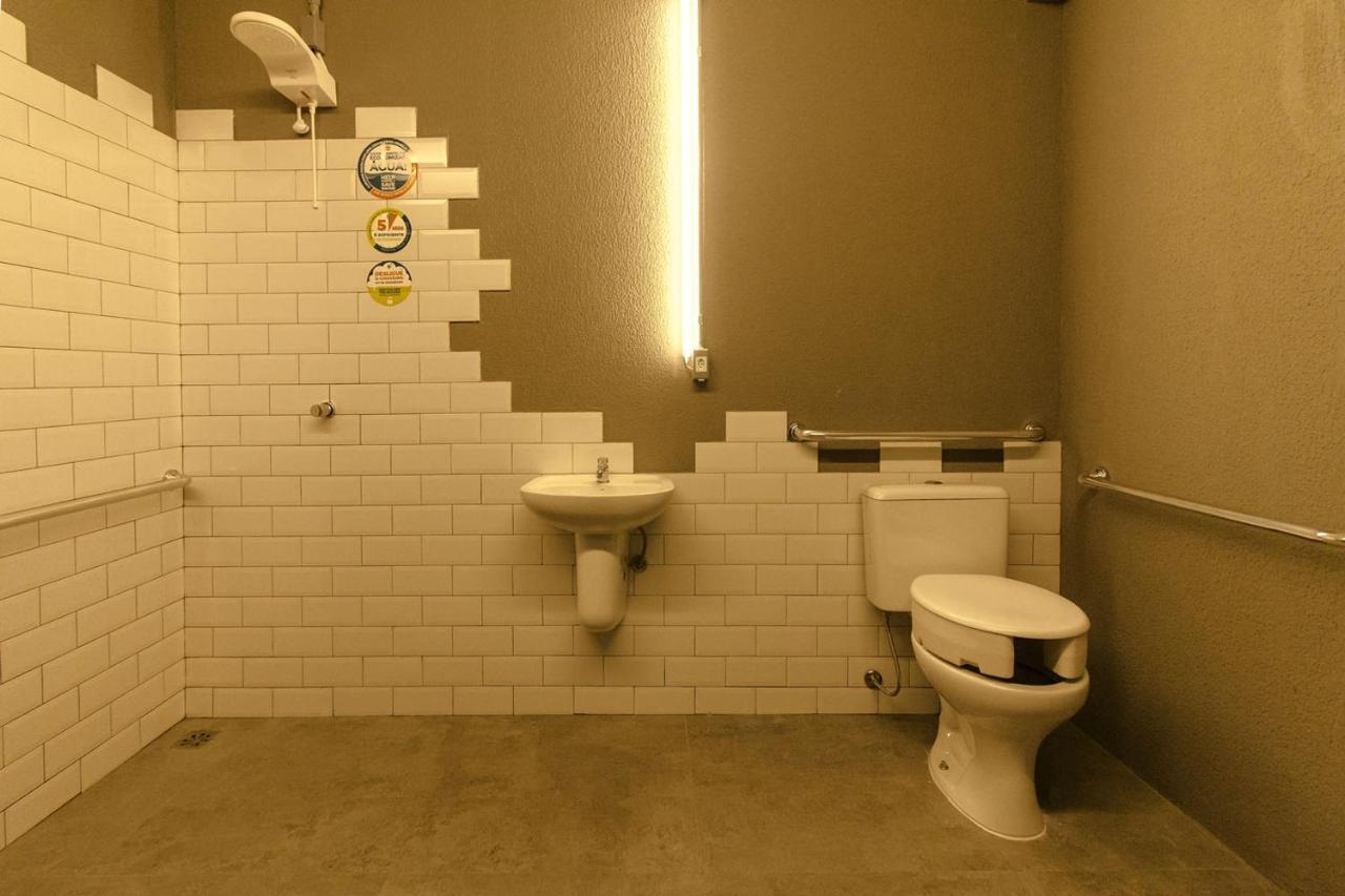 Joy Hostel & Suites Бразилия Екстериор снимка
